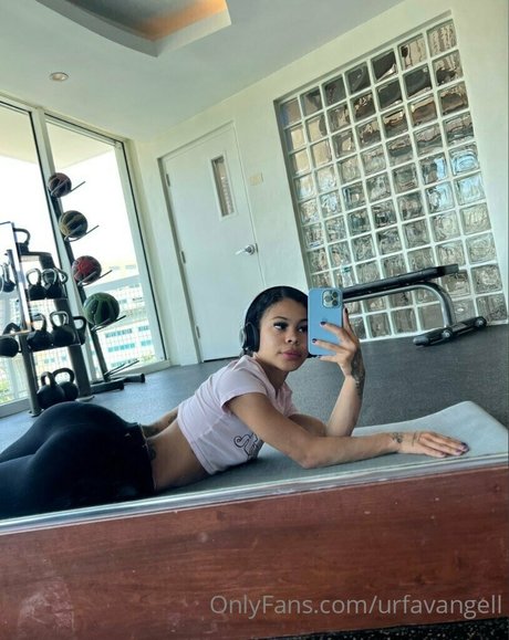 Foto di nudo di fuga di OnlyFans di Lightskin
