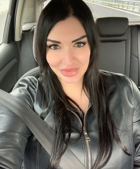 Elisabettamediterraneagirl