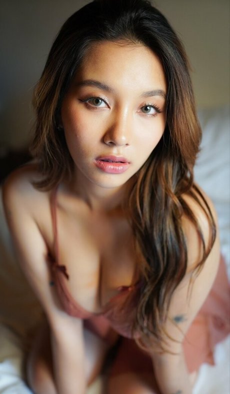 Foto di nudo di fuga di OnlyFans di Irisadamsone