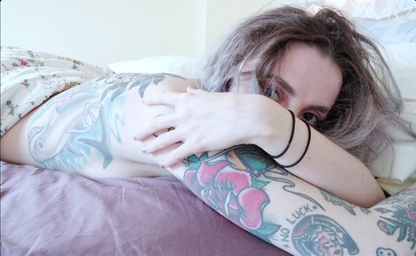 Foto di nudo di fuga di OnlyFans di Qcknd