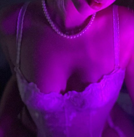 Foto di nudo di fuga di OnlyFans di Plxppss