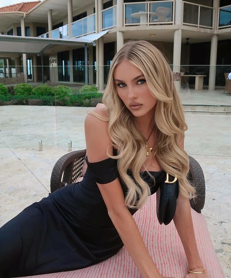 Summer Rose Hart