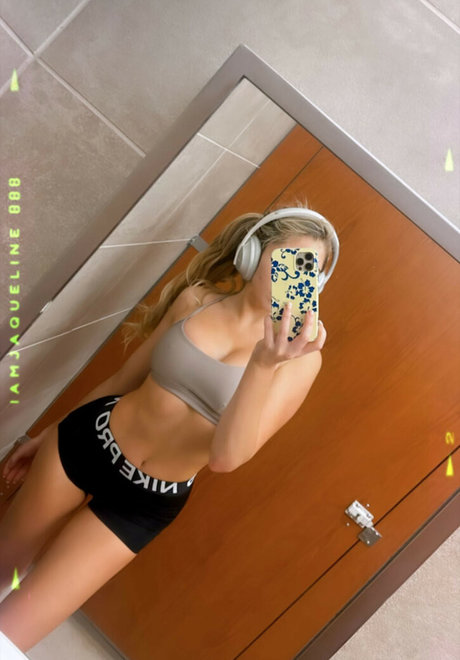 Emmy Corinne