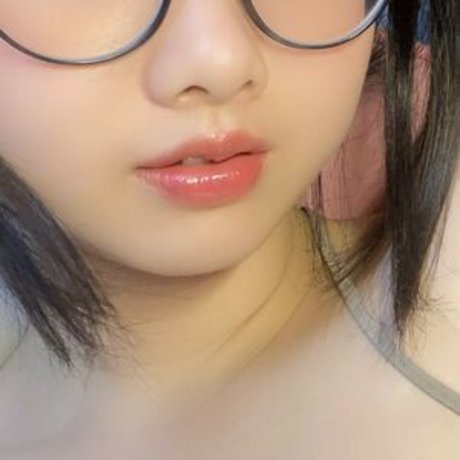 Foto di nudo di fuga di OnlyFans di Kurosamess
