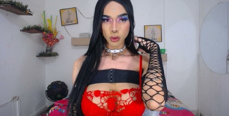 Foto di nudo di fuga di OnlyFans di Ramonasmit