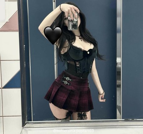 Foto di nudo di fuga di OnlyFans di Butteronapoptart69