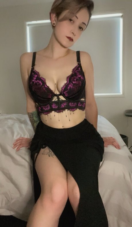 Foto di nudo di fuga di OnlyFans di Littlesin16