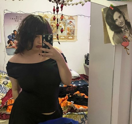 Foto di nudo di fuga di OnlyFans di Asmr Creature