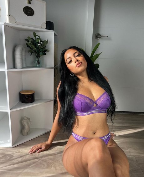 Foto di nudo di fuga di OnlyFans di Jonica Keating
