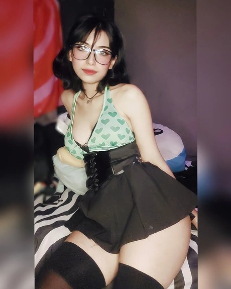 Foto di nudo di fuga di OnlyFans di Lily Waifu