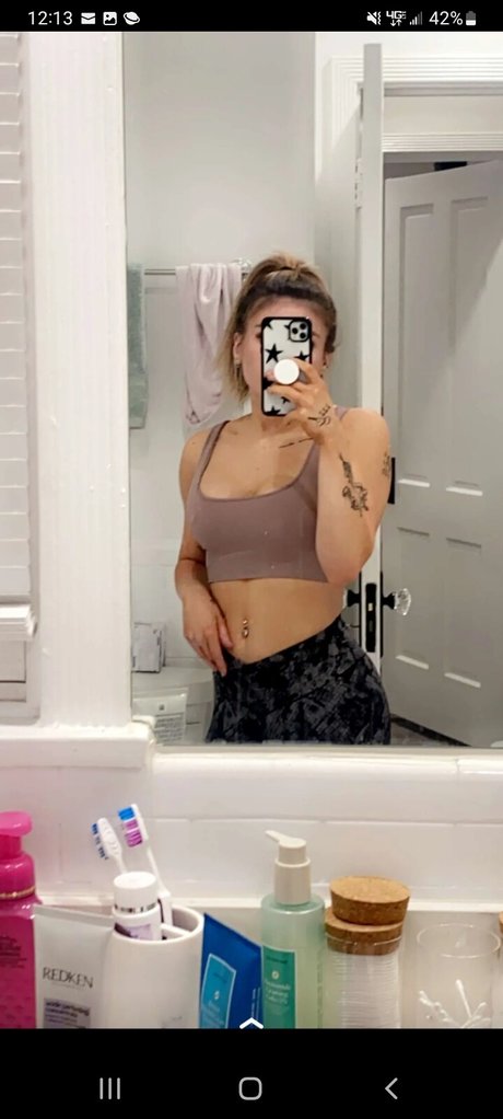 Foto di nudo di fuga di OnlyFans di Bailey Rose