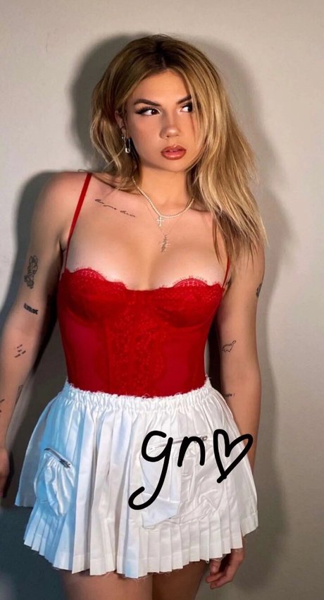 Bailey Rose