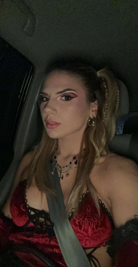 Bailey Rose