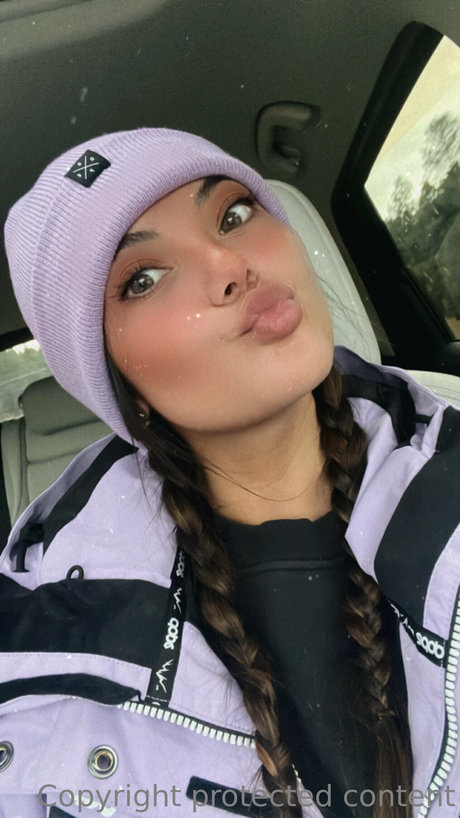 Foto di nudo di fuga di OnlyFans di Kaitlyn Nguyen