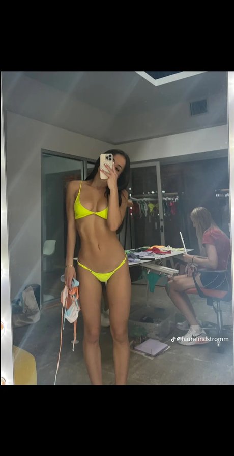 Foto di nudo di fuga di OnlyFans di Laura Lindstrom