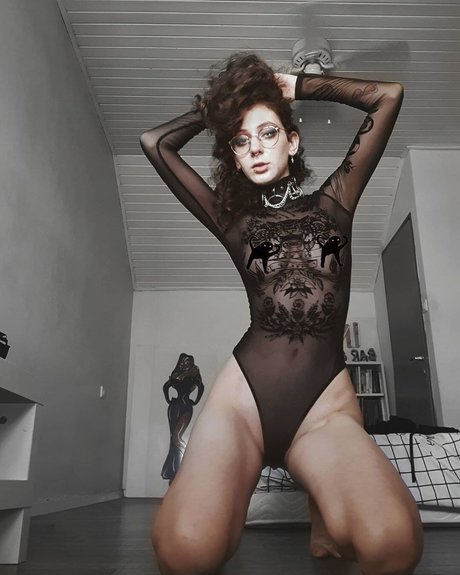 Foto di nudo di fuga di OnlyFans di Nico Aroy