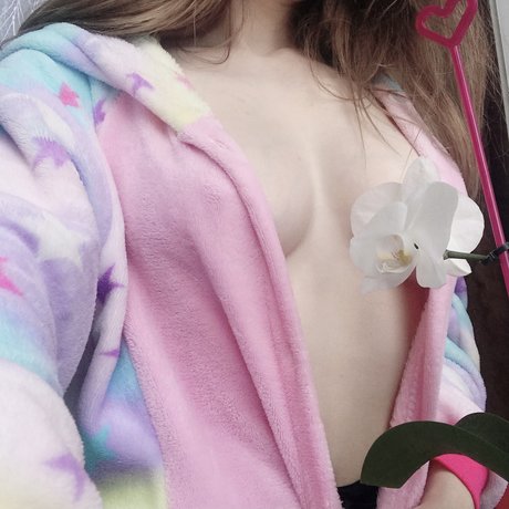 Foto di nudo di fuga di OnlyFans di Tosha