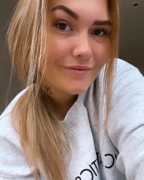 Foto di nudo di fuga di OnlyFans di Vasana20