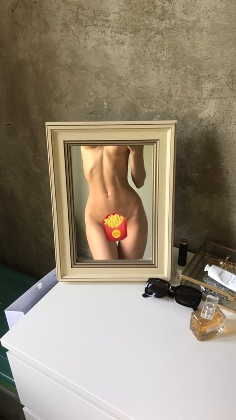 Foto di nudo di fuga di OnlyFans di Radmila Sadokina