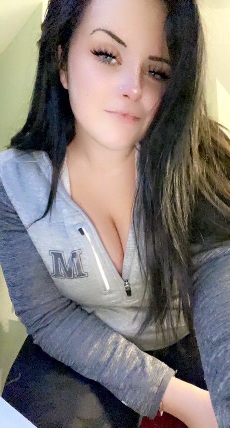 Foto di nudo di fuga di OnlyFans di Tori Ann