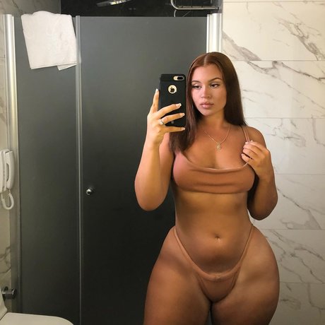 Foto di nudo di fuga di OnlyFans di Valeria Vendetta