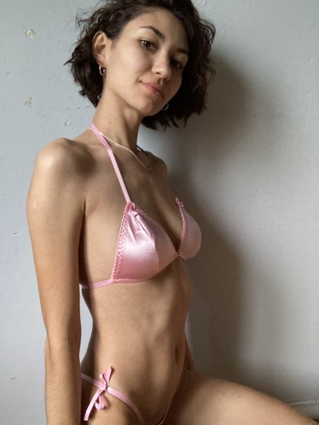 Adorable Dina