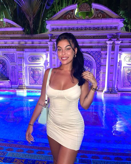 Foto di nudo di fuga di OnlyFans di Chiara Di Vincenzo