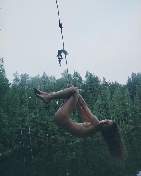 Foto di nudo di fuga di OnlyFans di Lena Stepanova