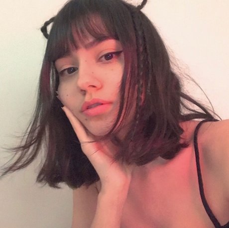 Foto di nudo di fuga di OnlyFans di Subaronovv