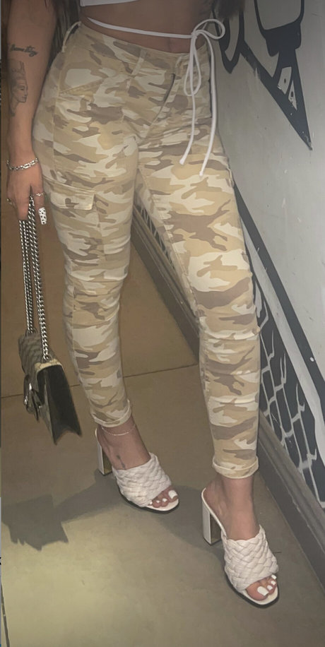 Foto di nudo di fuga di OnlyFans di Payvand Mesbah