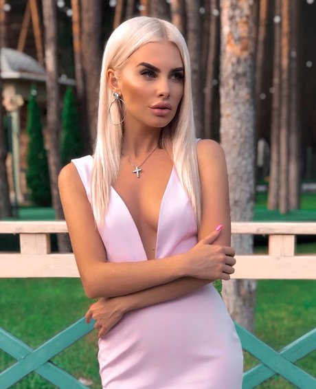 Foto di nudo di fuga di OnlyFans di Iva Kivock