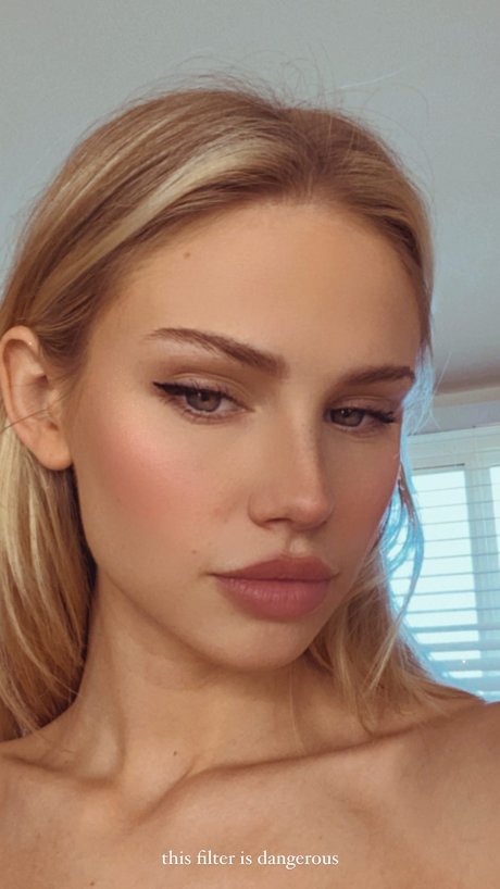 Foto di nudo di fuga di OnlyFans di Scarlett Rose Leithold