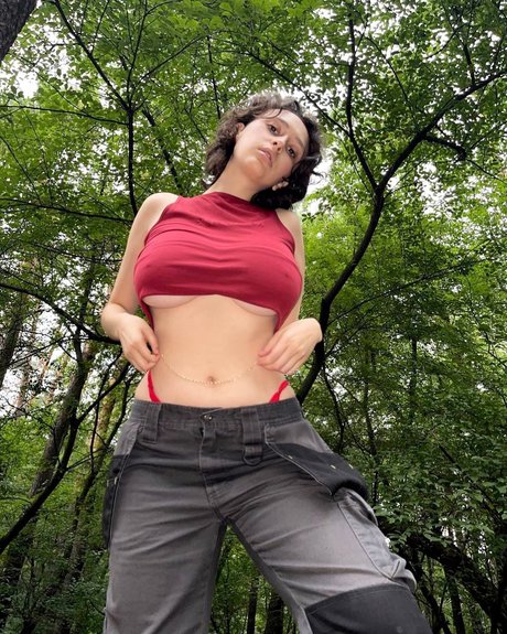 Foto di nudo di fuga di OnlyFans di Helga Amor