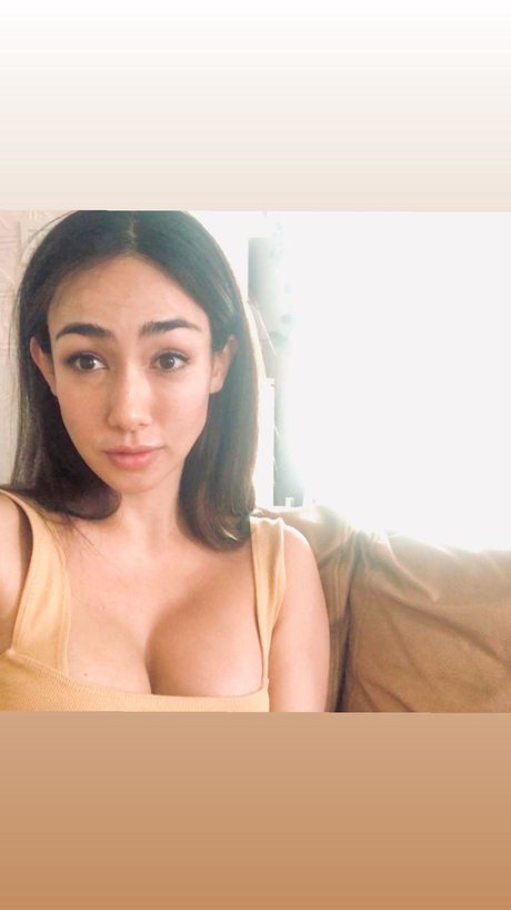 Foto di nudo di fuga di OnlyFans di Julia Misaki