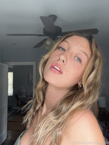 Foto di nudo di fuga di OnlyFans di Kelsey Oreilly