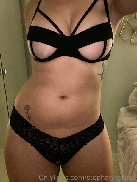 Foto di nudo di fuga di OnlyFans di Stephaniesfans