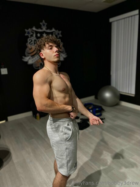 Foto di nudo di fuga di OnlyFans di Bobby3drew