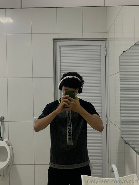 Foto di nudo di fuga di OnlyFans di Ryckzi