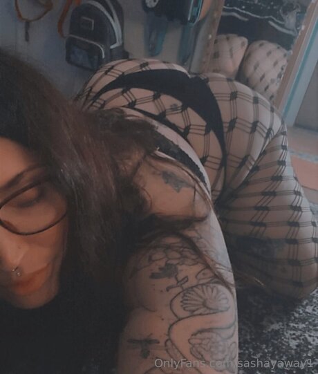 Foto di nudo di fuga di OnlyFans di Goodgirlgothiccc