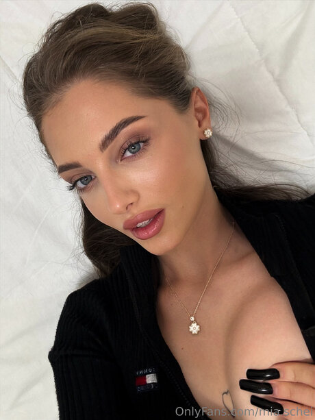 Mia Schei