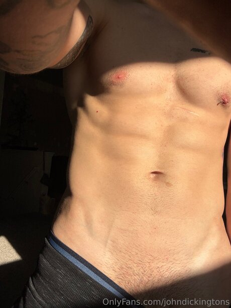 Foto di nudo di fuga di OnlyFans di Johndickingtons