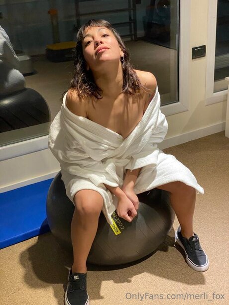 Foto di nudo di fuga di OnlyFans di Merli Fox