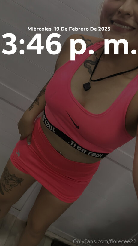 Foto di nudo di fuga di OnlyFans di Florecee22