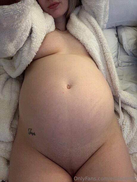 Foto di nudo di fuga di OnlyFans di Ellafaith06