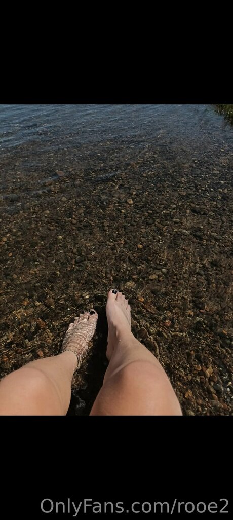 Foto di nudo di fuga di OnlyFans di Rooe2