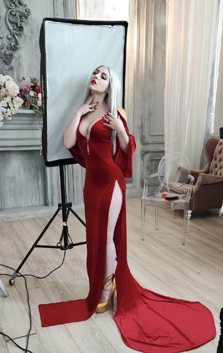 Foto di nudo di fuga di OnlyFans di Roxolana