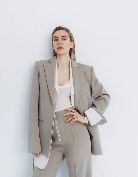 Foto di nudo di fuga di OnlyFans di Vanessa Kirby