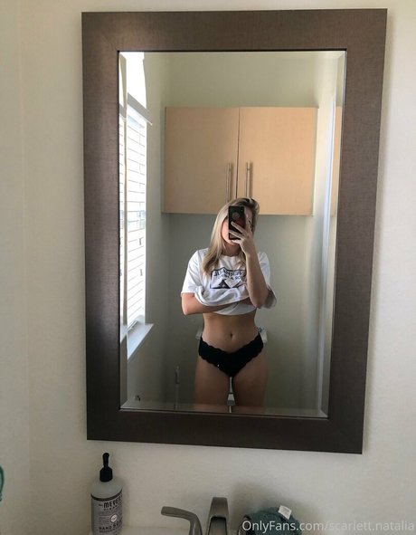 Foto di nudo di fuga di OnlyFans di Alessandranatalia