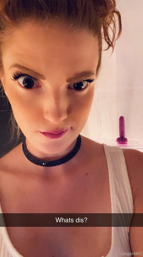 Foto di nudo di fuga di OnlyFans di Gingermfc