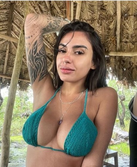 Foto di nudo di fuga di OnlyFans di Gabi Vollter